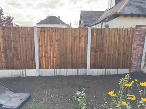 Click Here To Enlarge This Photo Of Feather Edge Fencing Toton, Nottingham