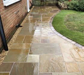 Indian Sanstone in Rippon Buff colour when wet: Click Here To View Larger Image